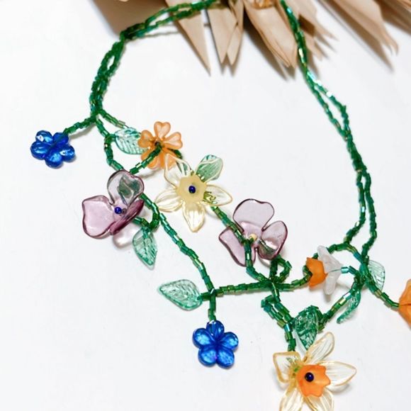 Acrylic flower layered necklace #630 - Picture 3 of 6